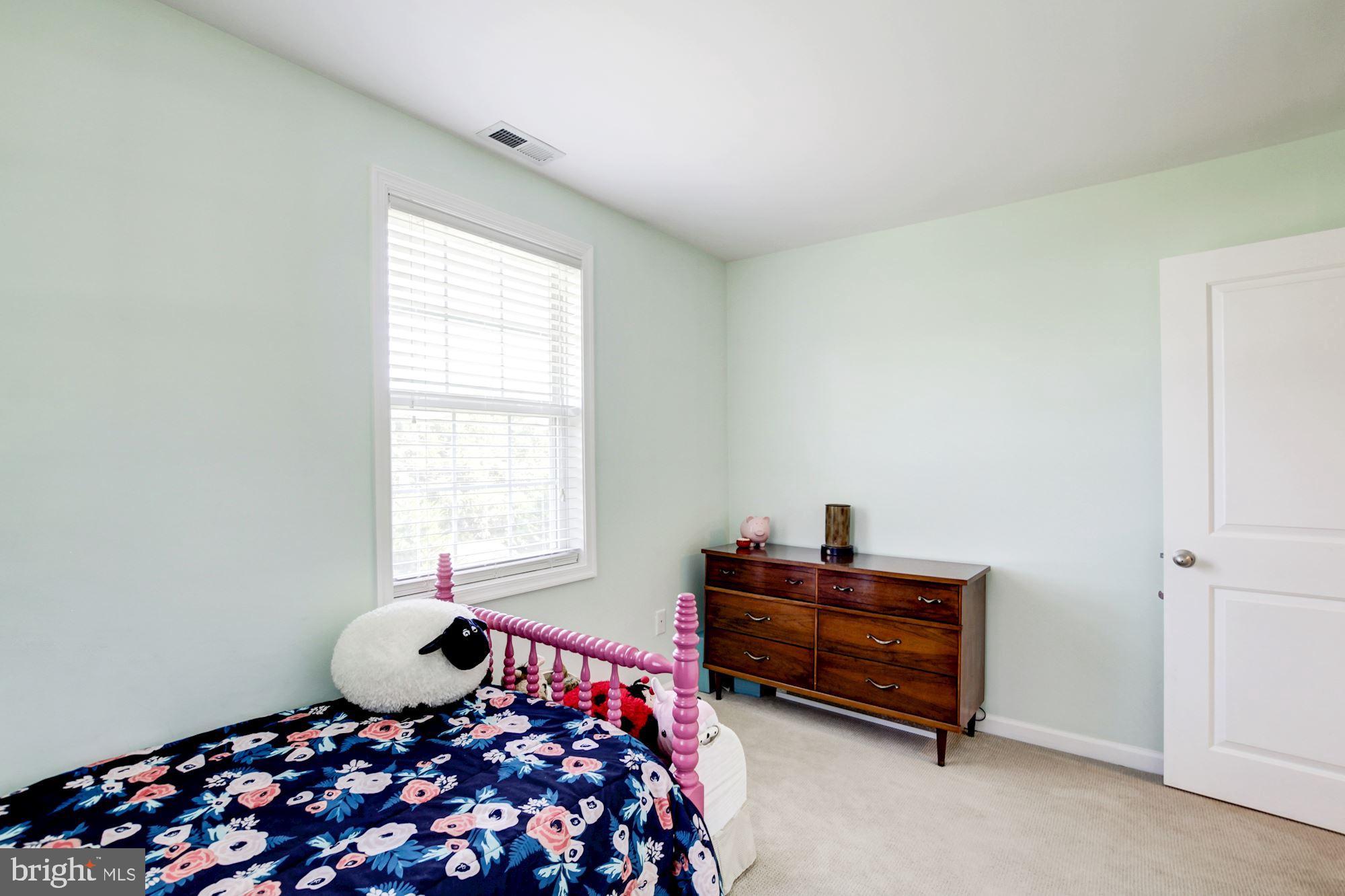 4870-10 Ten Oaks Road Dayton, MD 21036 - Photo 25 of 51 Gallery Image 25