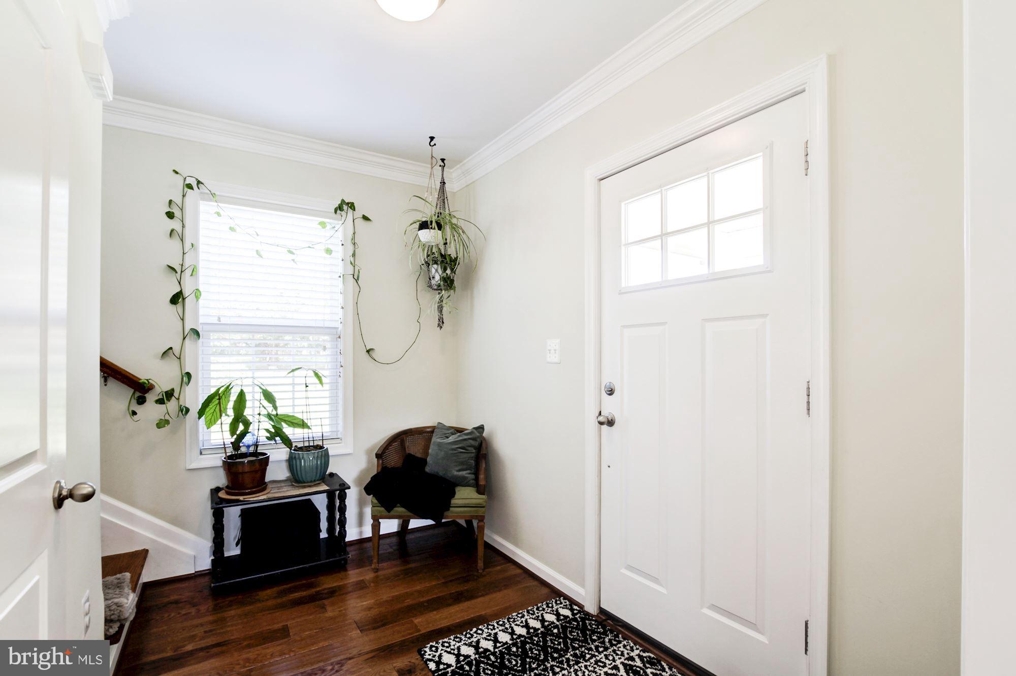 4870-10 Ten Oaks Road Dayton, MD 21036 - Photo 6 of 51 Gallery Image 6
