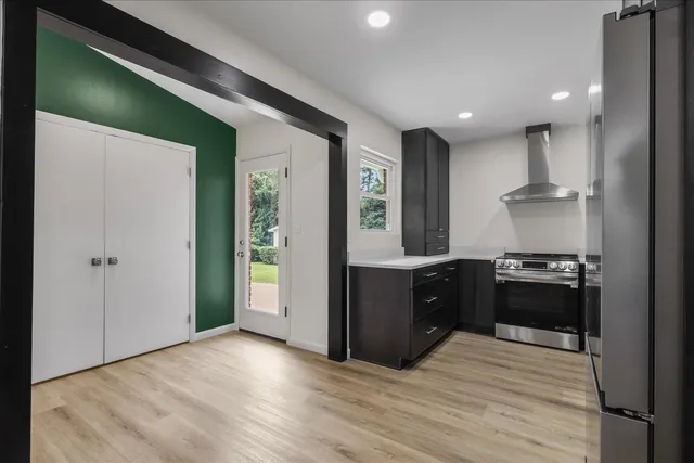 $2,250 | 2401 Jim Lee Road, Tallahassee, FL 32301