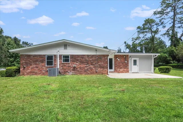 $2,250 | 2401 Jim Lee Road, Tallahassee, FL 32301