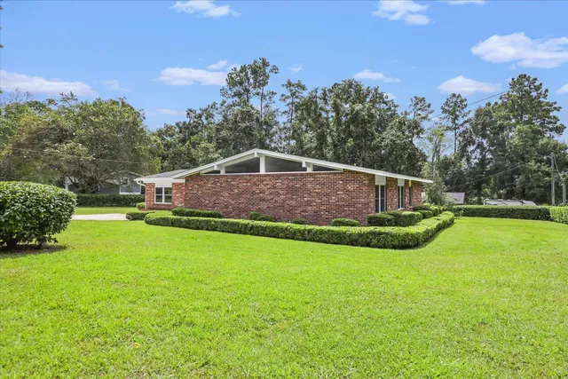 $2,250 | 2401 Jim Lee Road, Tallahassee, FL 32301