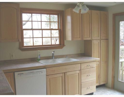 121 Ewing Road North Kingstown, RI 02852 - Photo 2 of 8 Kitchen.