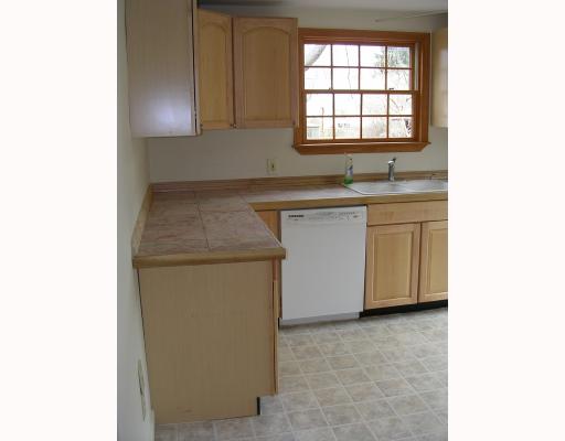 121 Ewing Road North Kingstown, RI 02852 - Photo 3 of 8 Kitchen.