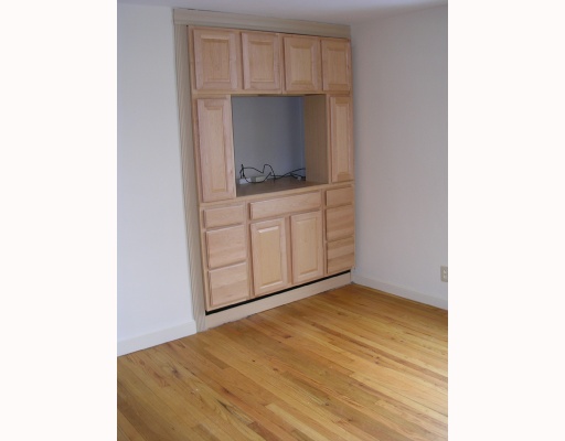 121 Ewing Road North Kingstown, RI 02852 - Photo 5 of 8 Den/Family/Great Room.