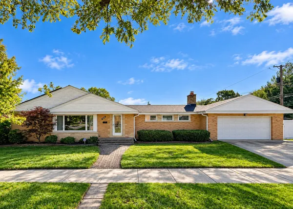 $549,900 | 9044 Linder Avenue, Morton Grove, IL 60053