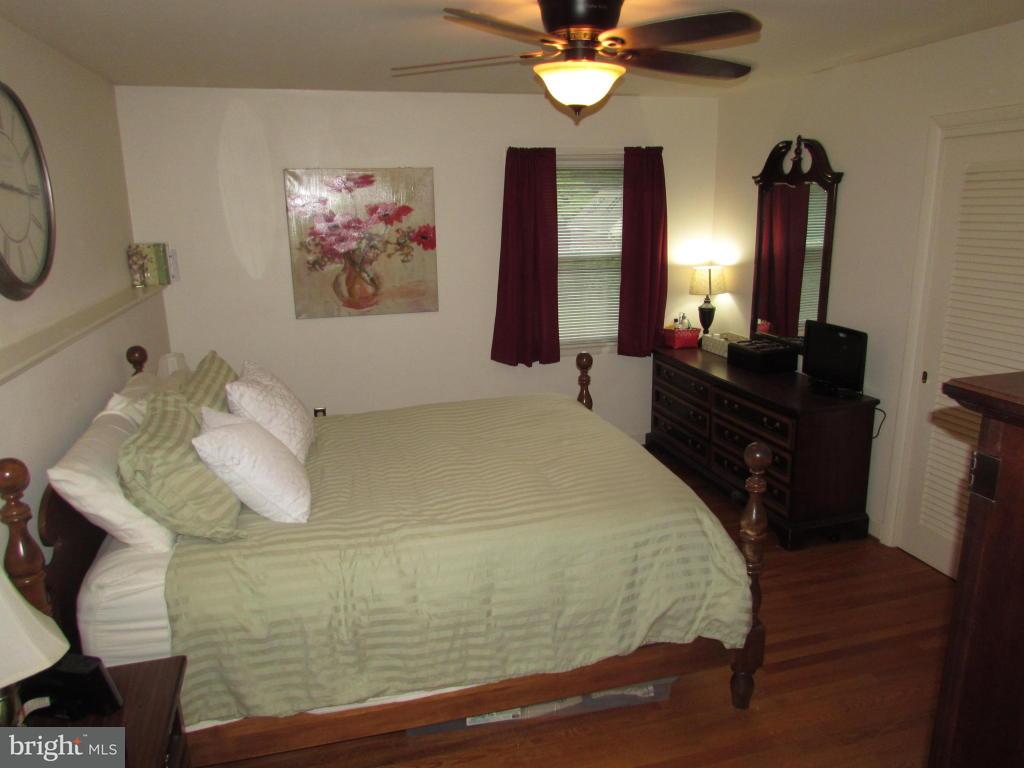 1759 Ridgeview Avenue Lancaster, PA 17603 - Photo 15 of 34 Gallery Image 15