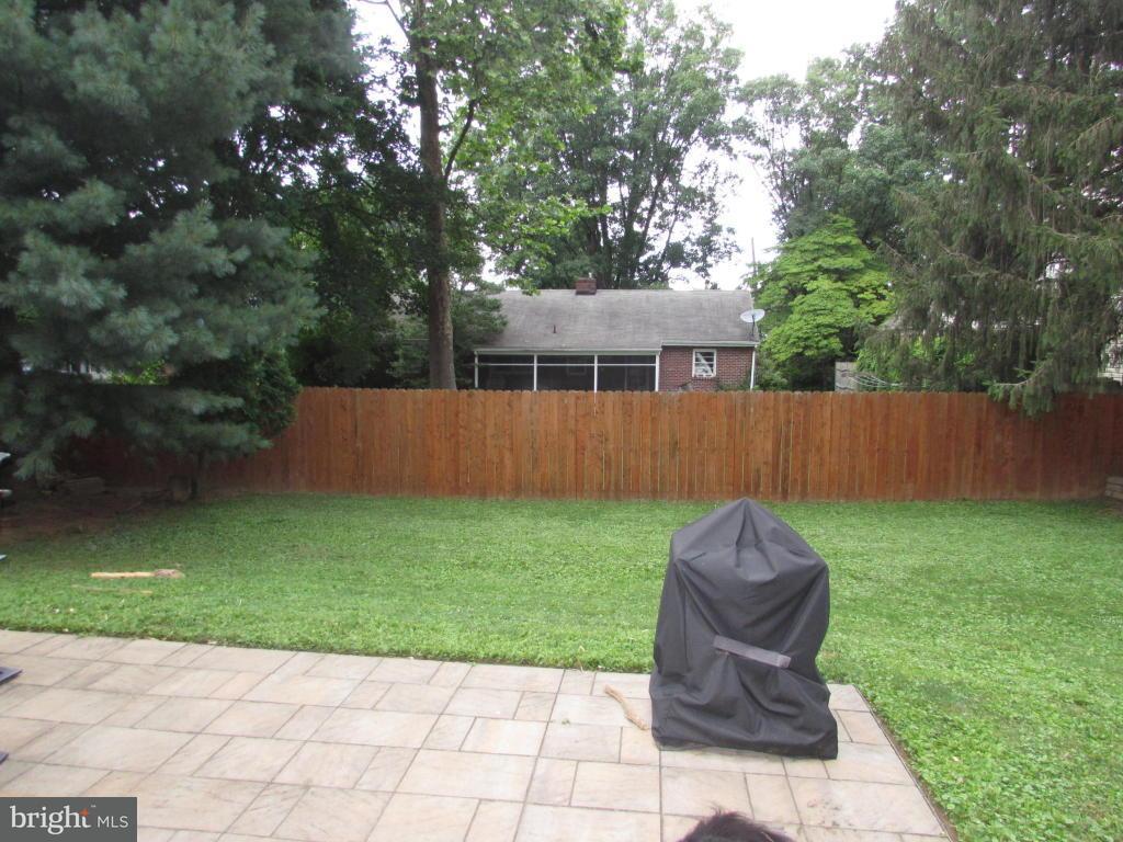 1759 Ridgeview Avenue Lancaster, PA 17603 - Photo 29 of 34 Gallery Image 29