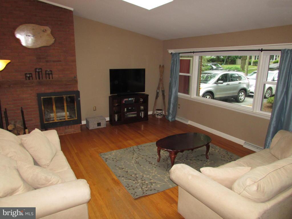 1759 Ridgeview Avenue Lancaster, PA 17603 - Photo 5 of 34 Gallery Image 5