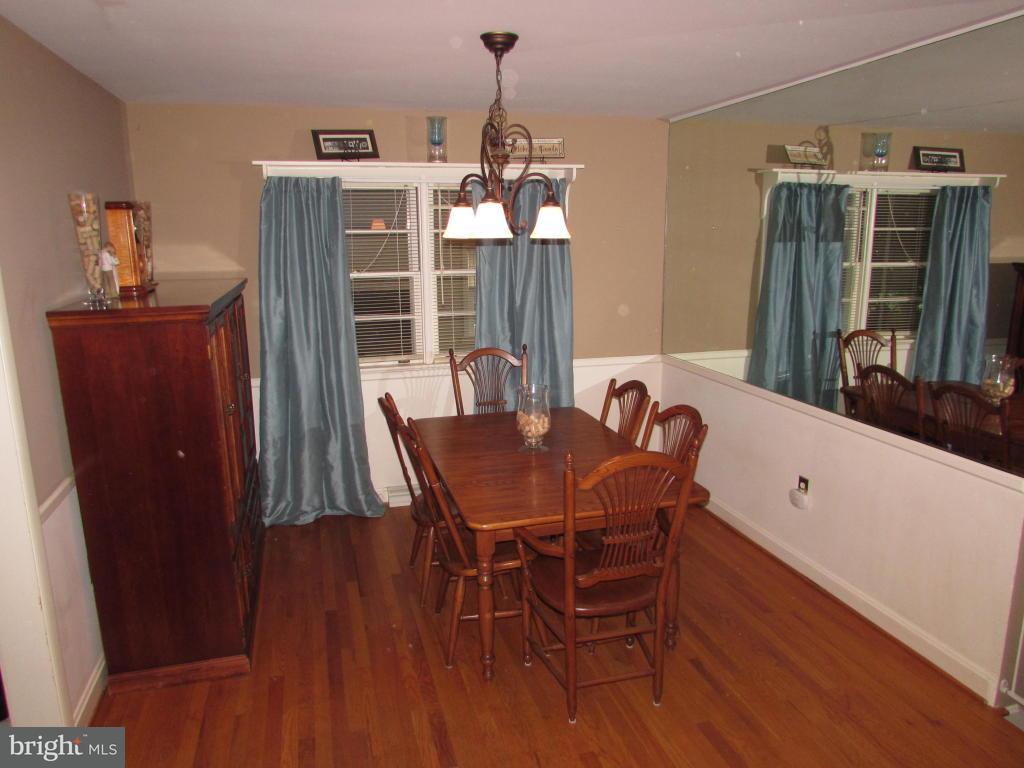 1759 Ridgeview Avenue Lancaster, PA 17603 - Photo 6 of 34 Gallery Image 6