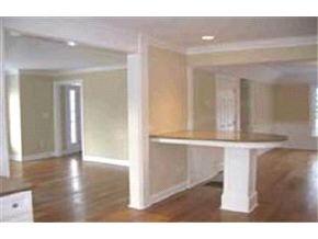 18-2 Linden Street, Unit 2 Exeter, NH 03833 - Photo 3 of 7 Gallery Image 3
