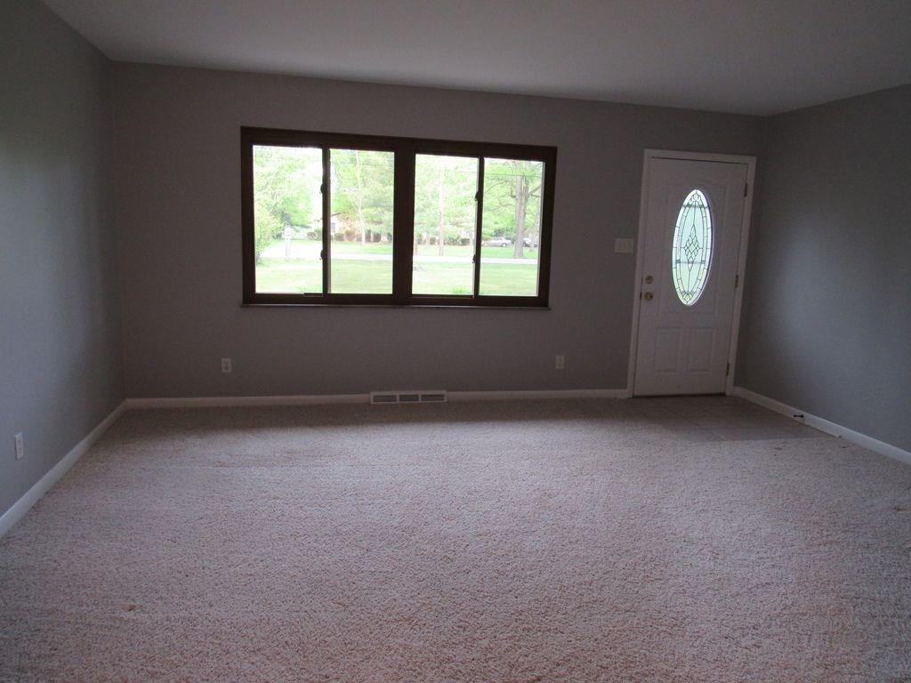 10769 Hoosier Road Fishers, IN 46037 - Photo 3 of 23 Gallery Image 3
