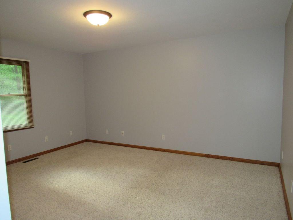 10769 Hoosier Road Fishers, IN 46037 - Photo 10 of 23 Gallery Image 10