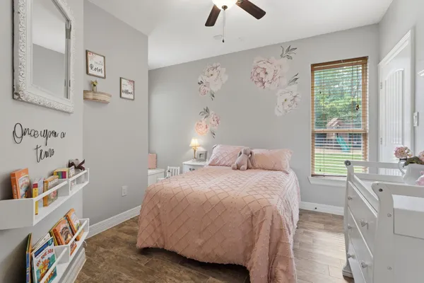 $925,000 | 1680 Beech Drive, Conroe, TX 77385