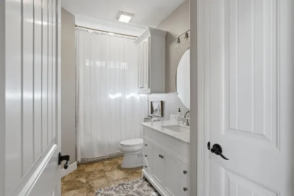 $925,000 | 1680 Beech Drive, Conroe, TX 77385