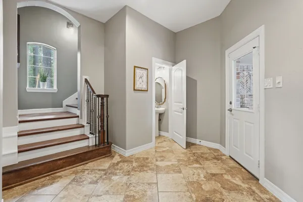 $925,000 | 1680 Beech Drive, Conroe, TX 77385