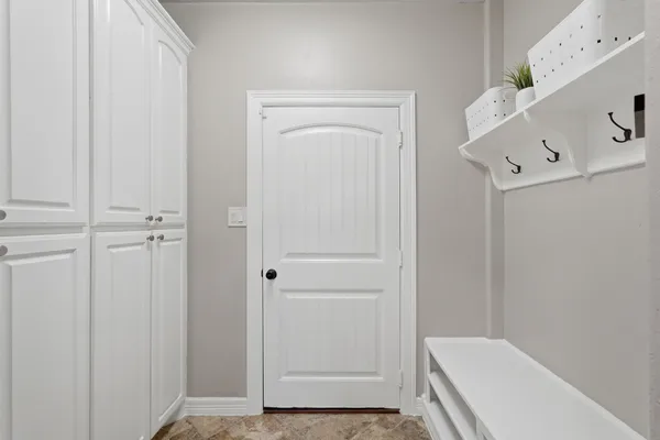 $925,000 | 1680 Beech Drive, Conroe, TX 77385