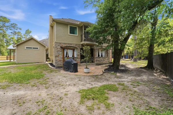 $925,000 | 1680 Beech Drive, Conroe, TX 77385