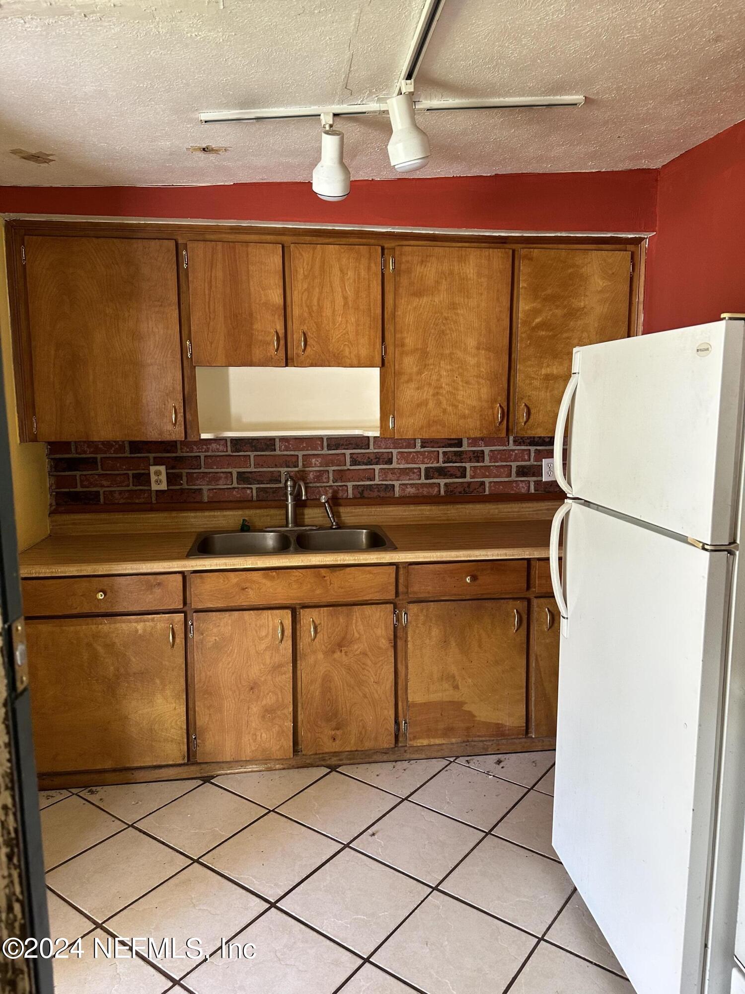 10149 Agave Road Jacksonville, FL 32246 - Photo 6 of 17 IMG_4788