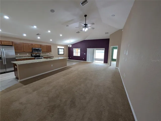 $2,399 | 722 Vineyard Reserve Court, Seffner, FL 33584