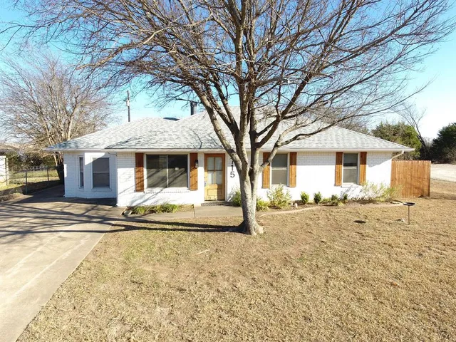 $309,000 | 715 East Avenue F, Midlothian, TX 76065