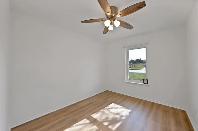 $309,000 | 715 East Avenue F, Midlothian, TX 76065