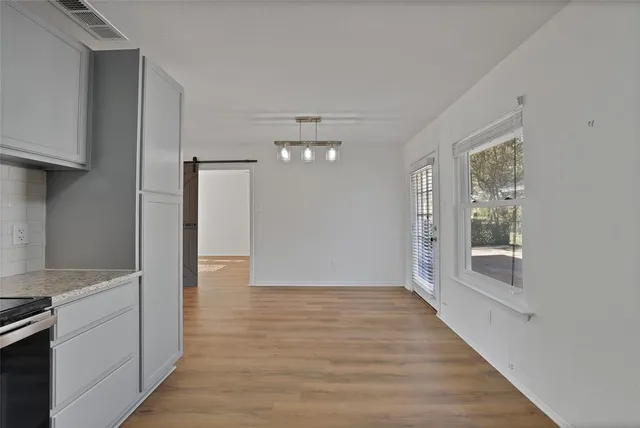 $309,000 | 715 East Avenue F, Midlothian, TX 76065