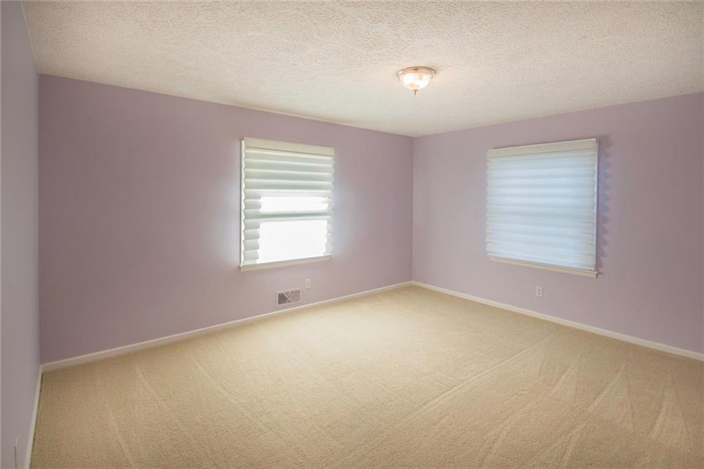 6445 Knyghton Road Indianapolis, IN 46220 - Photo 14 of 25 Gallery Image 14