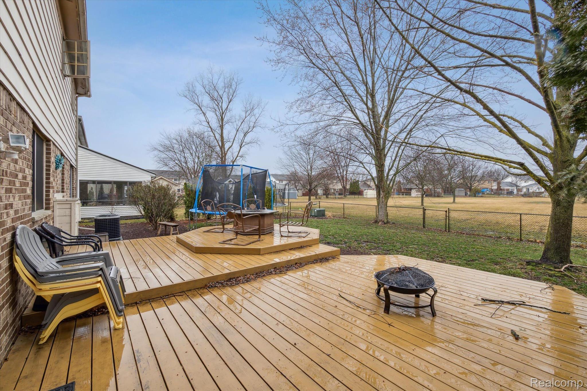 7357 Kingsbridge Road Canton, MI 48187 - Photo 40 of 57 Gallery Image 40