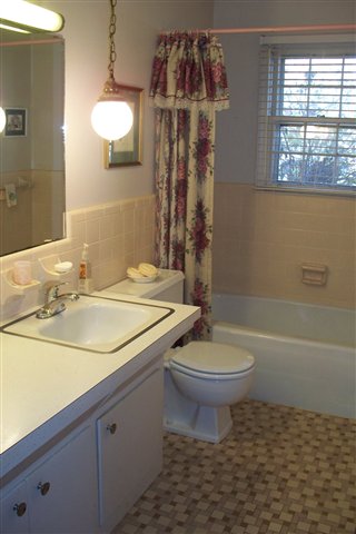 1702 Centerville Road Anderson, SC 29625 - Photo 6 of 12 Gallery Image 6