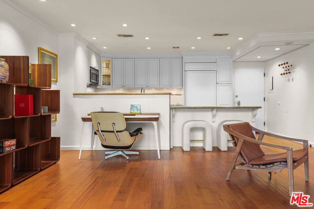 2170 Century Park East, Unit 104 Los Angeles, CA 90067 - Photo 6 of 42