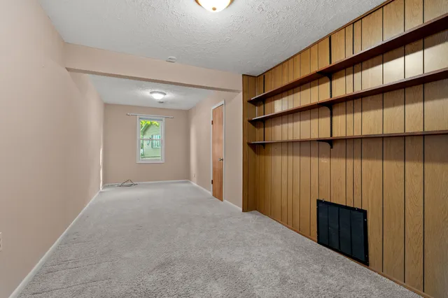 $350,000 | 10494 Tomkinson Drive, Scotts, MI 49088