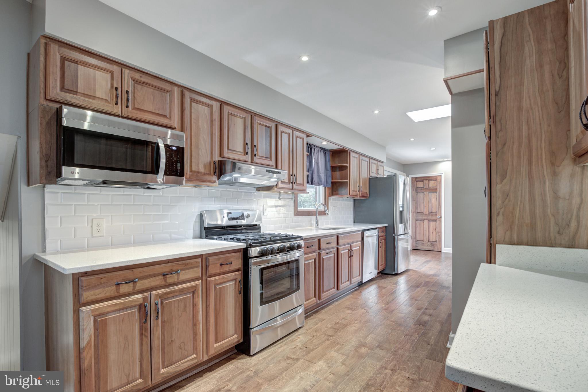 5220 Cather Road Springfield, VA 22151 - Photo 7 of 42