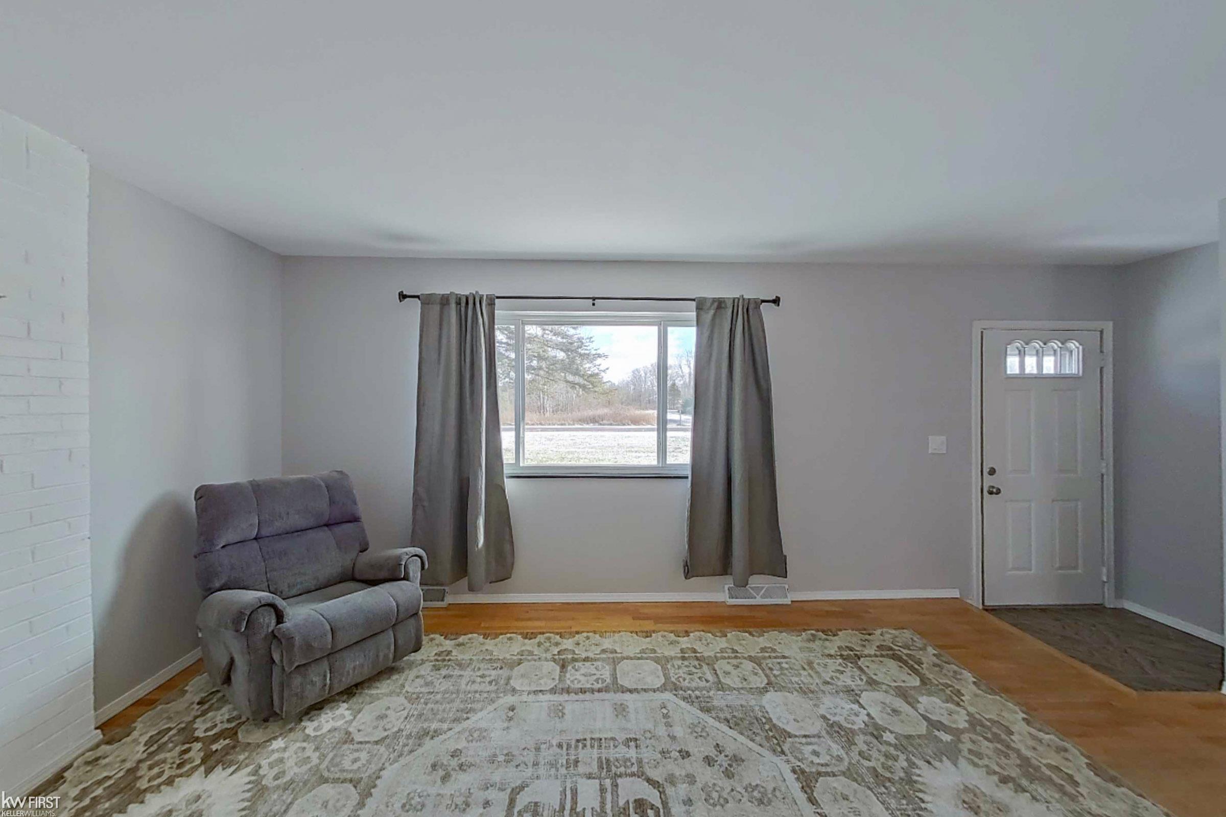 6421 North Webster Road Mount Morris, MI 48458 - Photo 9 of 42 50163033-6e4d0d4c-9898-4c05-a40c-4529ded5ed25.JPG