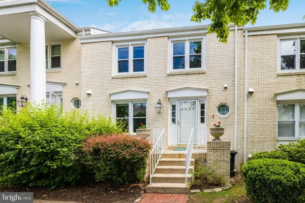 $3,700 | 8509 Jeffersonian Court, Vienna, VA 22182