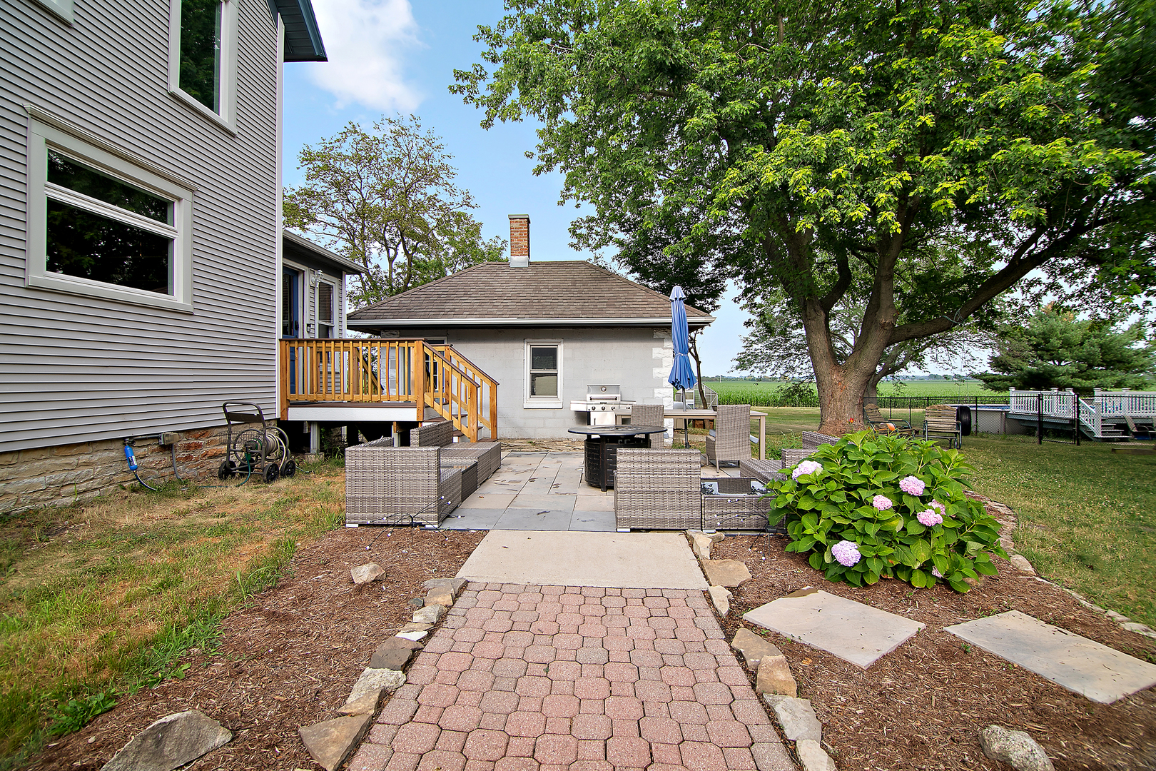 9015 West Joliet Road Peotone, IL 60468 - Photo 6 of 44 Gallery Image 6