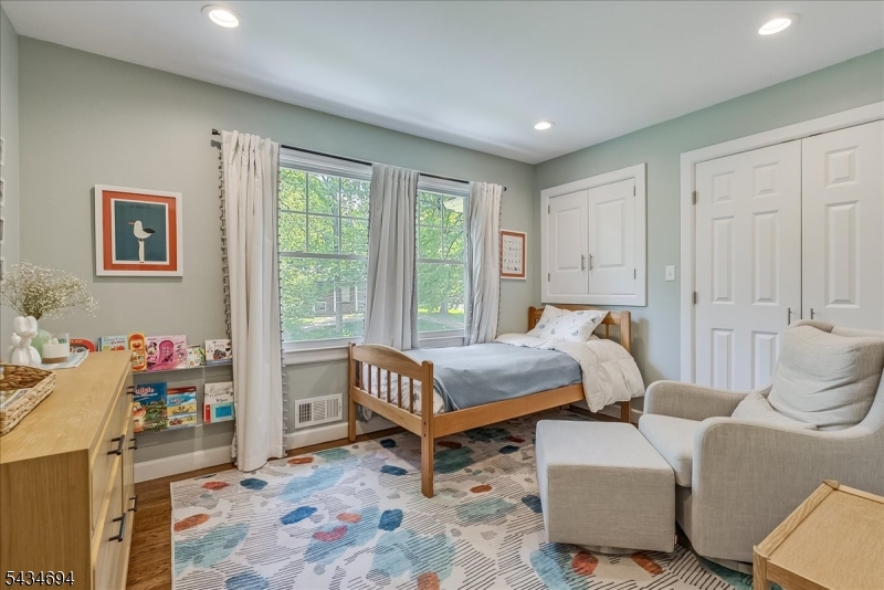 5 Persimmon Way Springfield, NJ 07081 - Photo 14 of 23