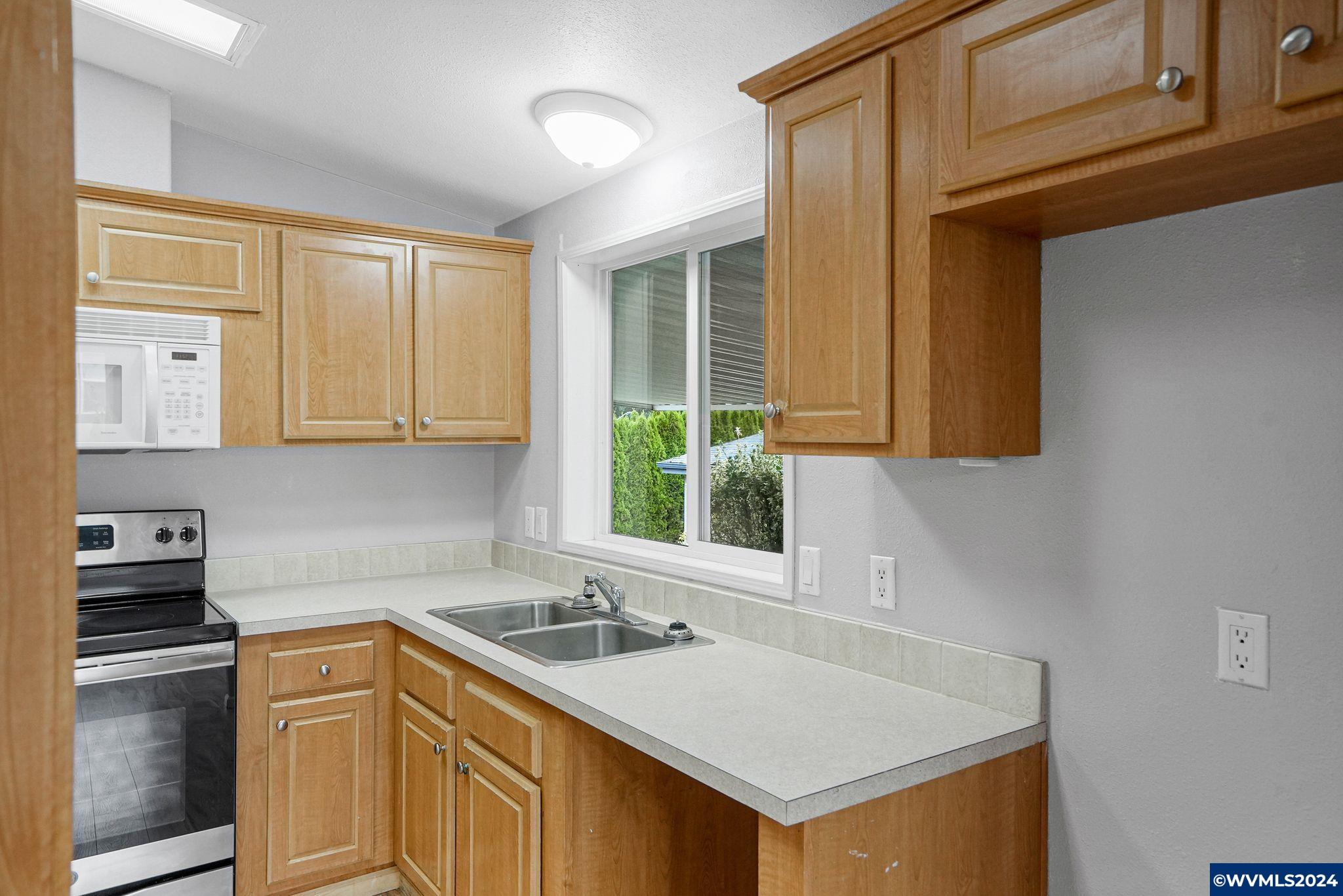 1630 Wallace Road Northwest, Unit 37 Salem, OR 97304 - Photo 18 of 38 Gallery Image 18