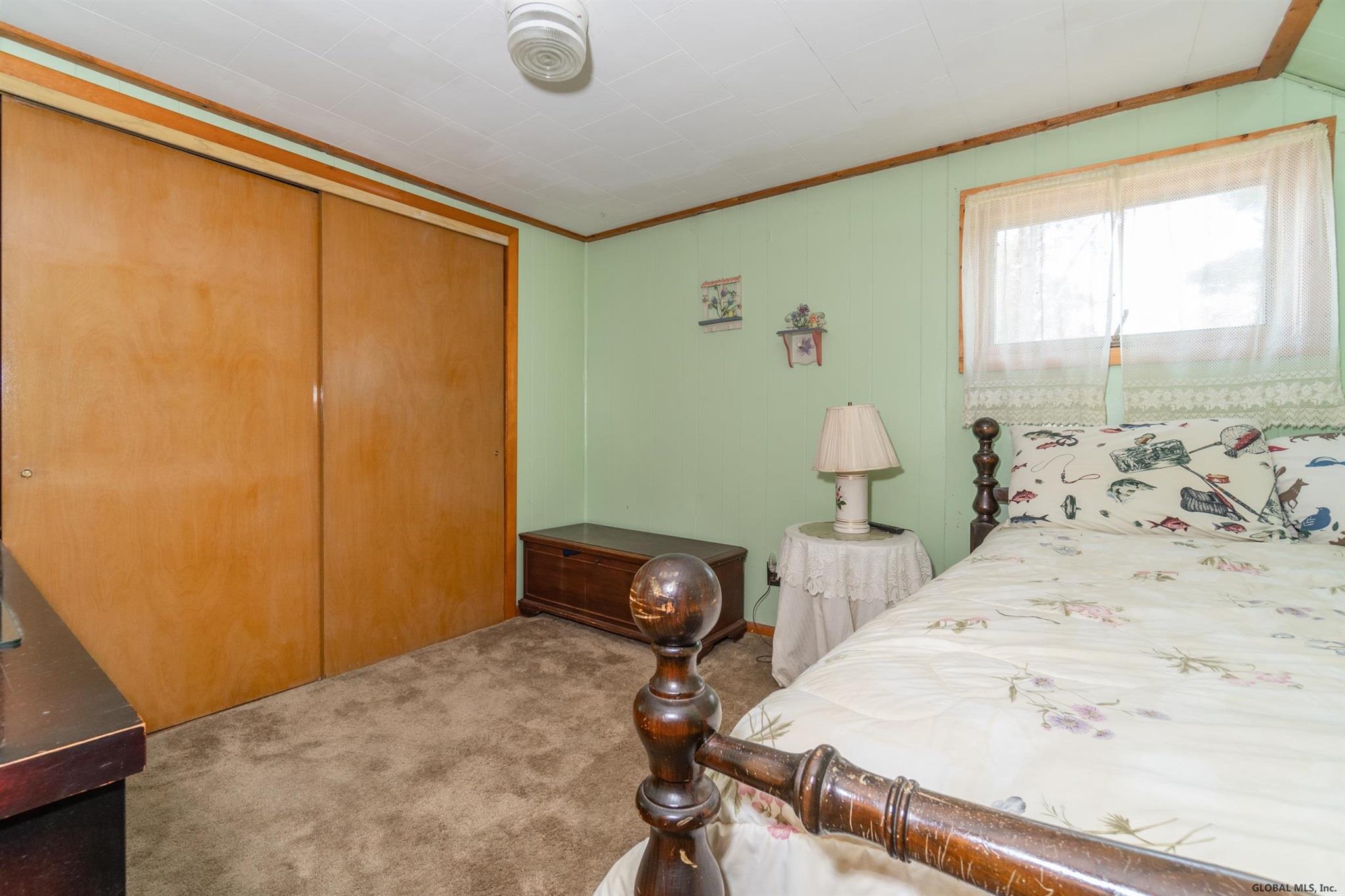 124 Hampton Point Road Mayfield, NY 12117 - Photo 23 of 43 Gallery Image 23
