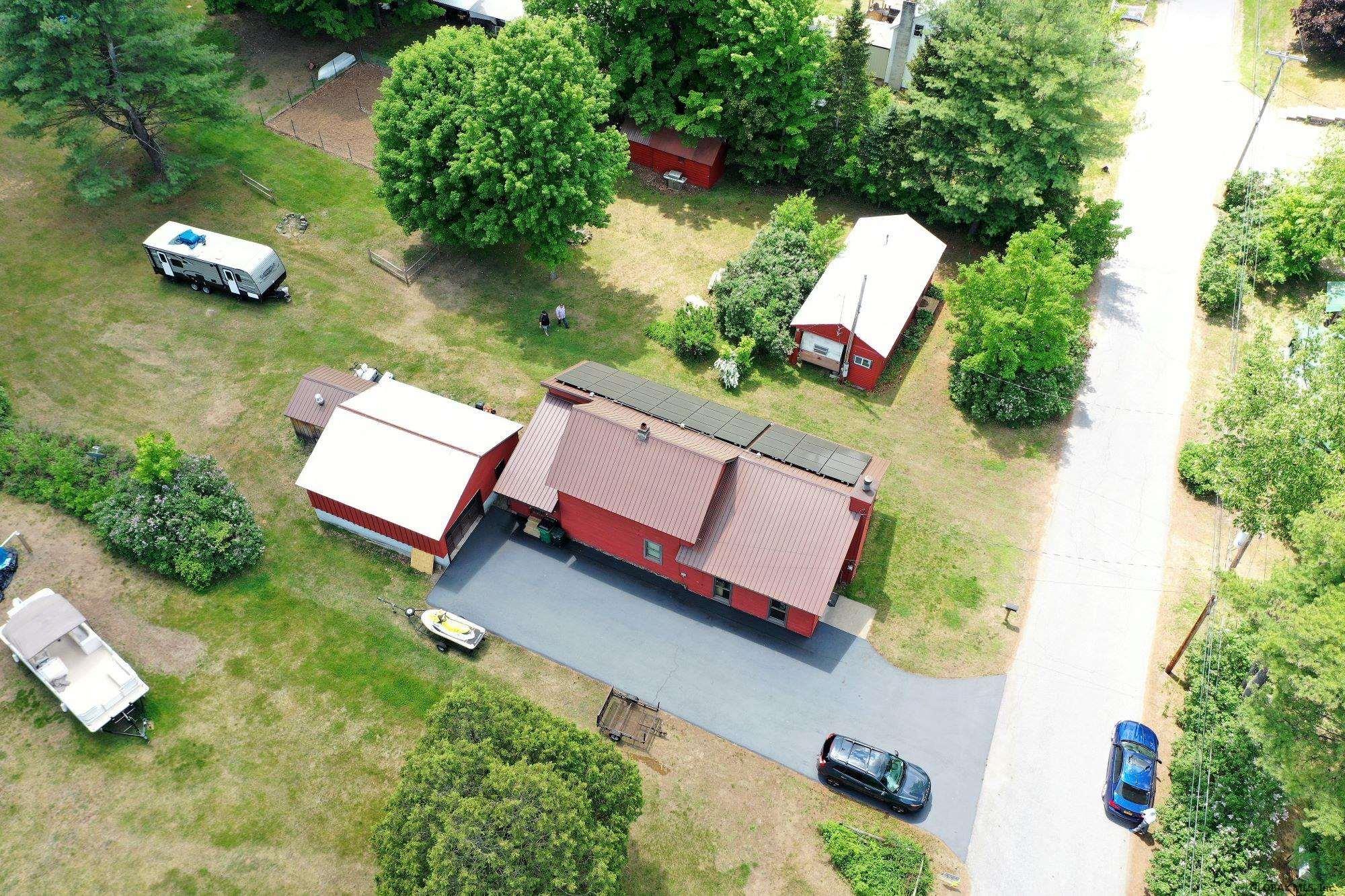 124 Hampton Point Road Mayfield, NY 12117 - Photo 34 of 43 Gallery Image 34