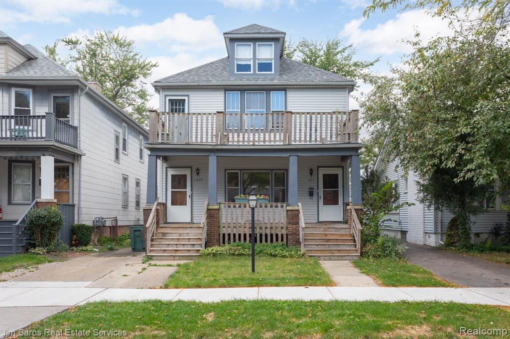 1471 Wayburn Street Grosse Pointe, MI 48230 - Photo 1 of 15