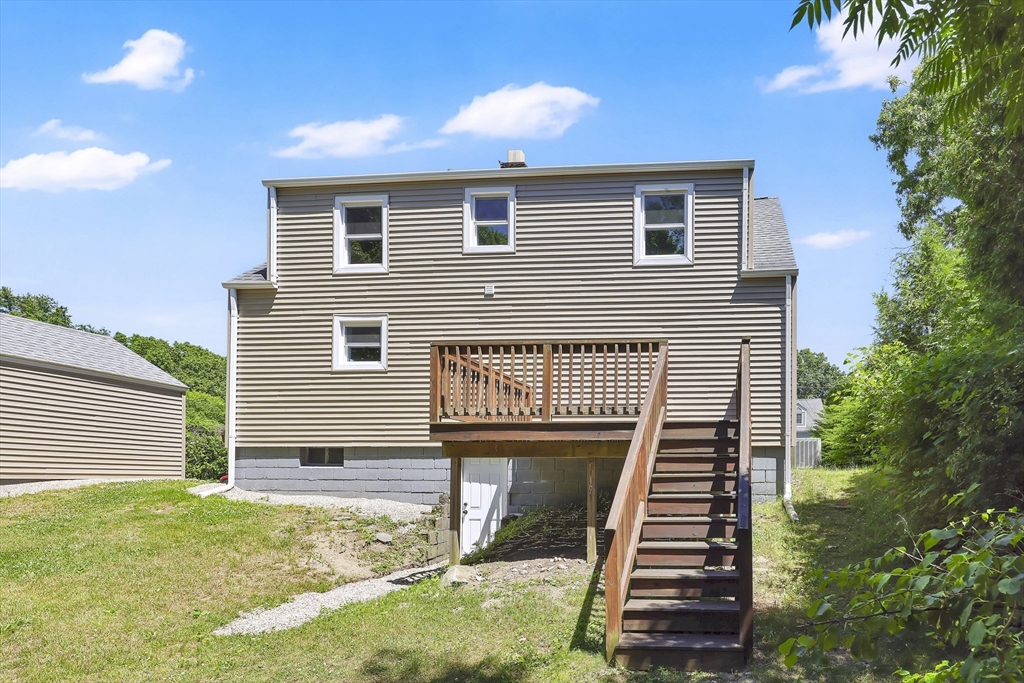 56 Glenwood Street Ludlow, MA 01056 - Photo 8 of 37