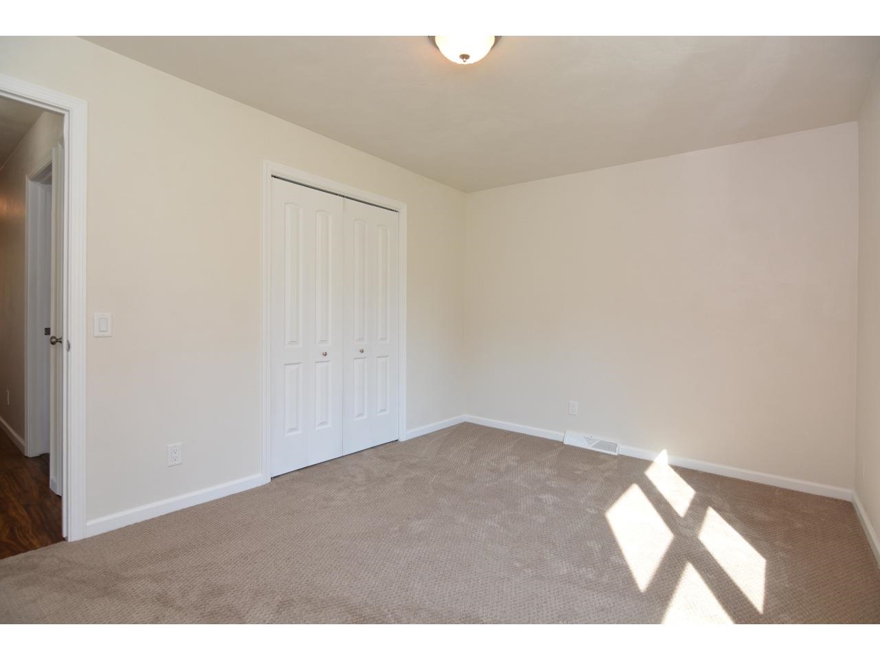 5556 Rainbow Road Waunakee, WI 53597 - Photo 16 of 20 Gallery Image 16