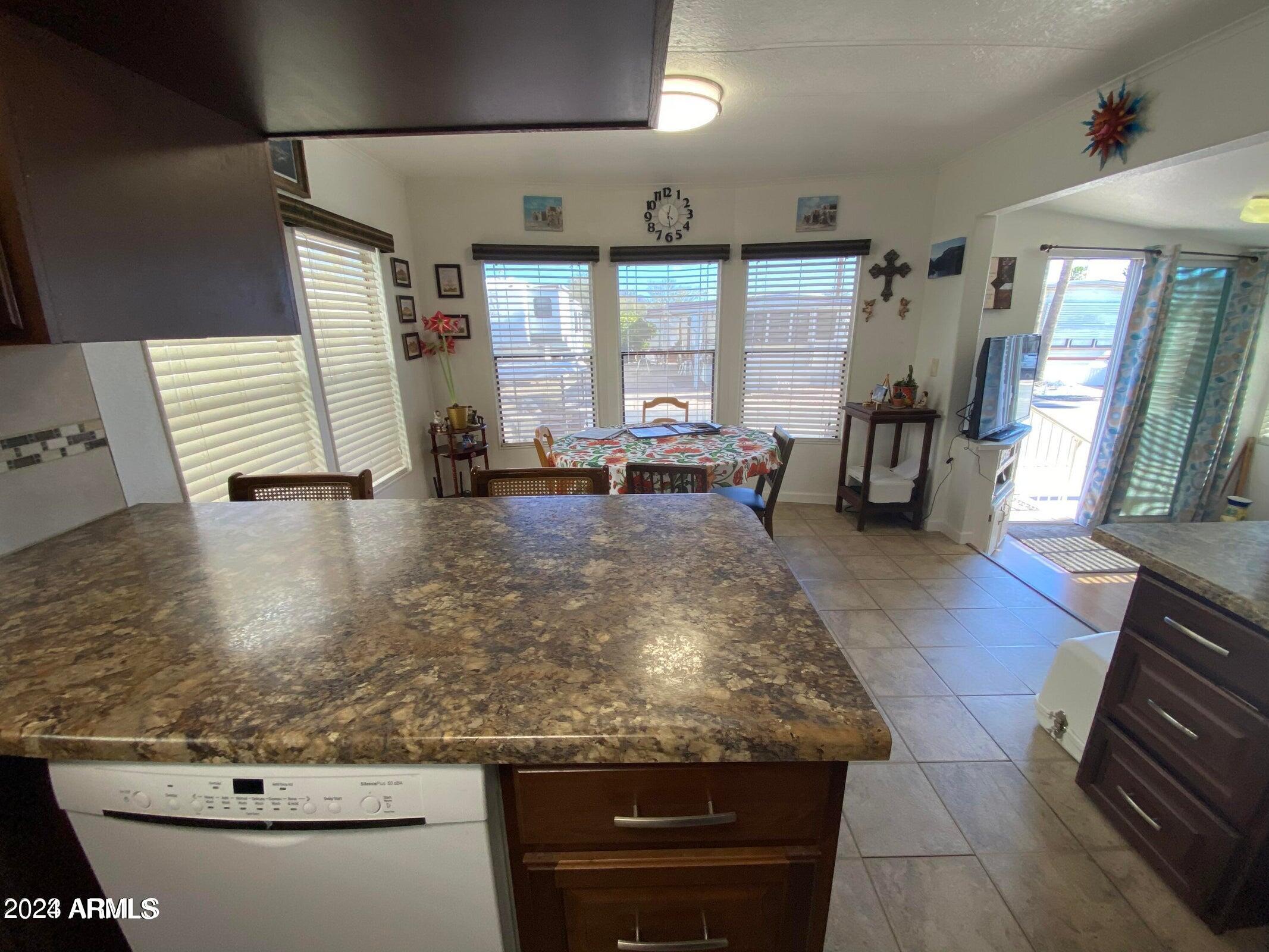 1169 Kiowa Circle Apache Junction, AZ 85119 - Photo 6 of 29 IMG_9177