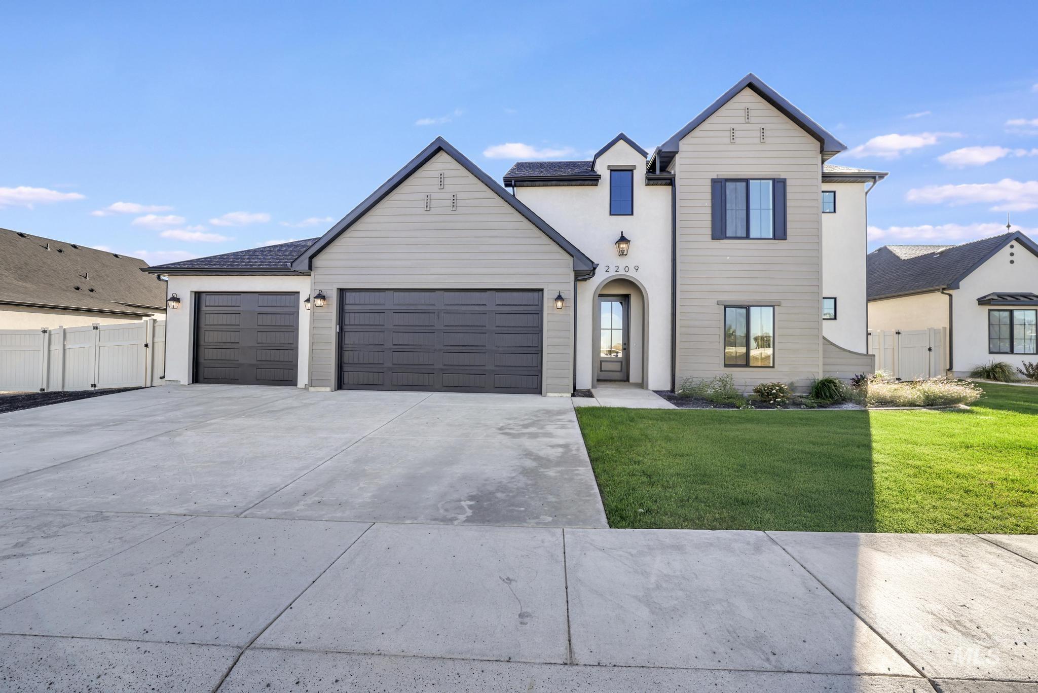 2209 Kooskia Loop Twin Falls, ID 83301 - Photo 2 of 33