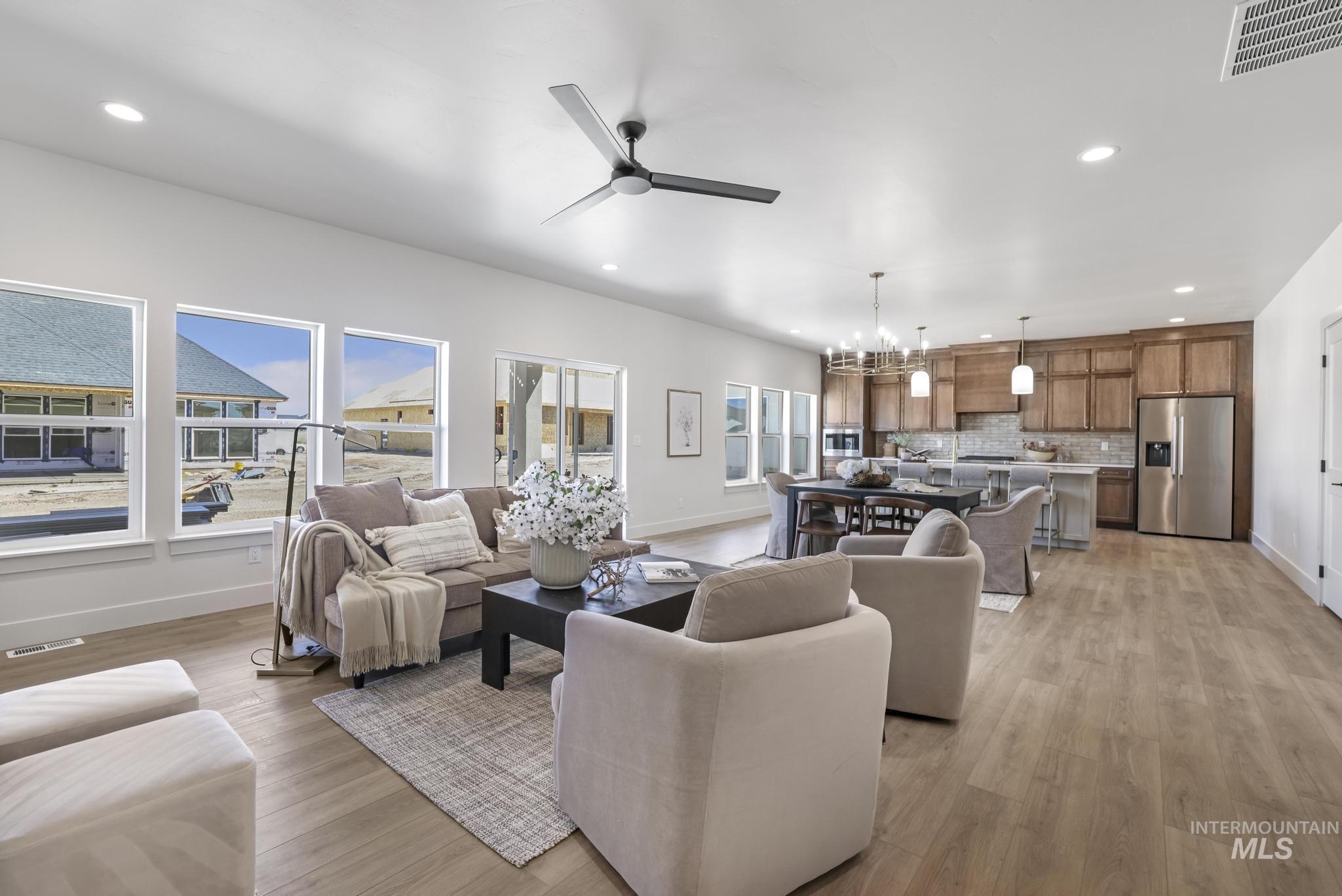 2209 Kooskia Loop Twin Falls, ID 83301 - Photo 3 of 33