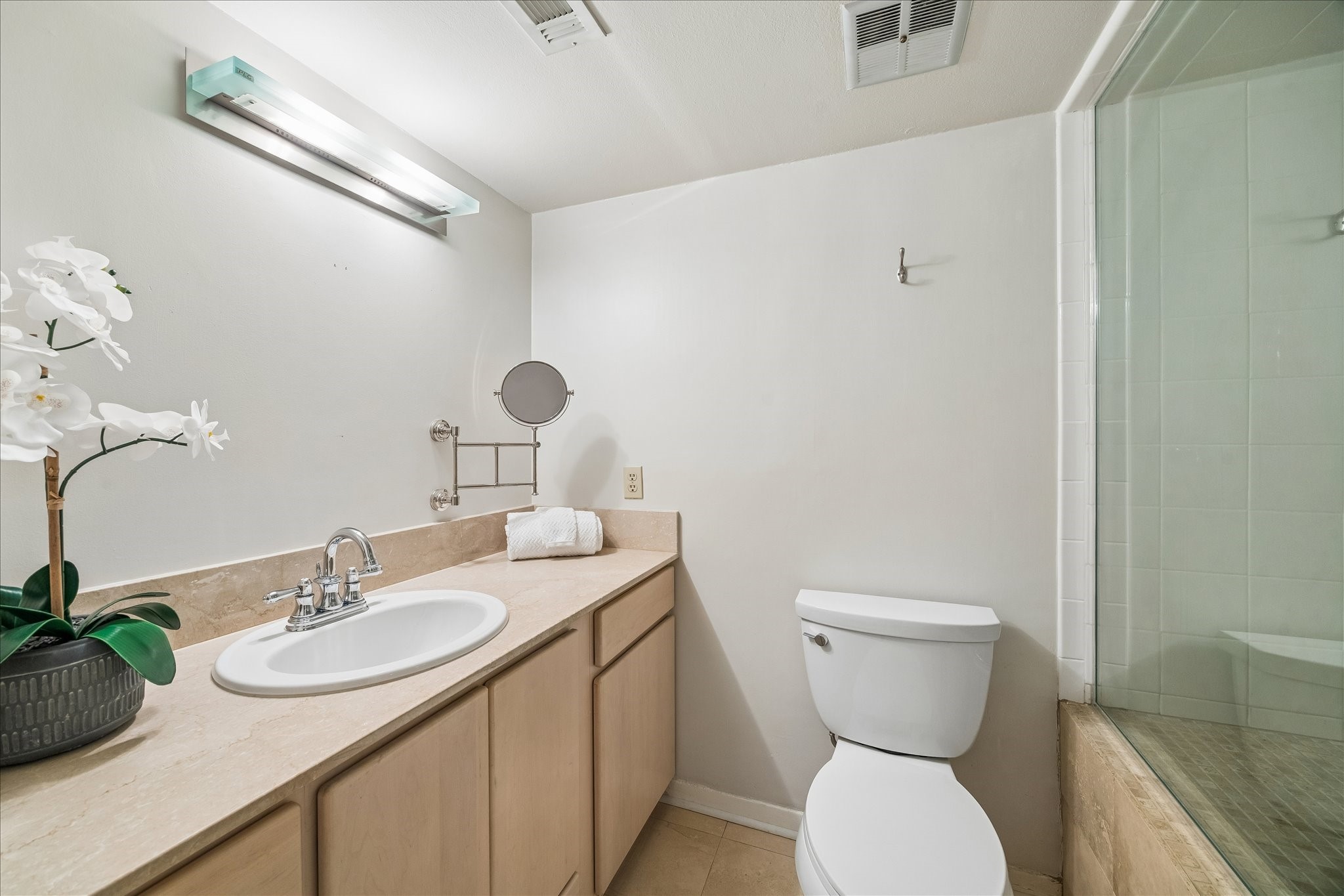 6659 Bayou Glen Road Houston, TX 77057 - Photo 15 of 23 The secondary bathroom features a large vanity area and a huge walk-in shower!