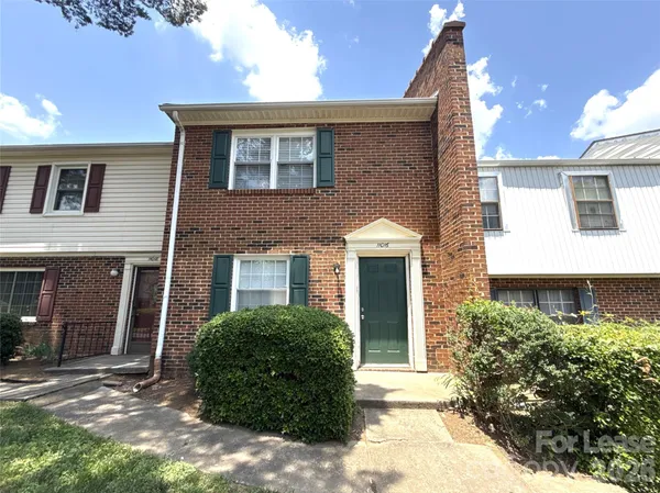 $1,595 | 11016 Hunter Trail Lane, Charlotte, NC 28226