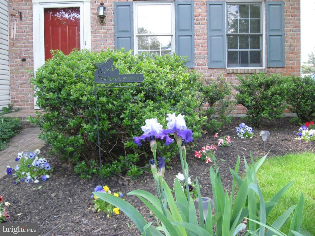 69 Brookfield Road Lititz, PA 17543 - Photo 3 of 20