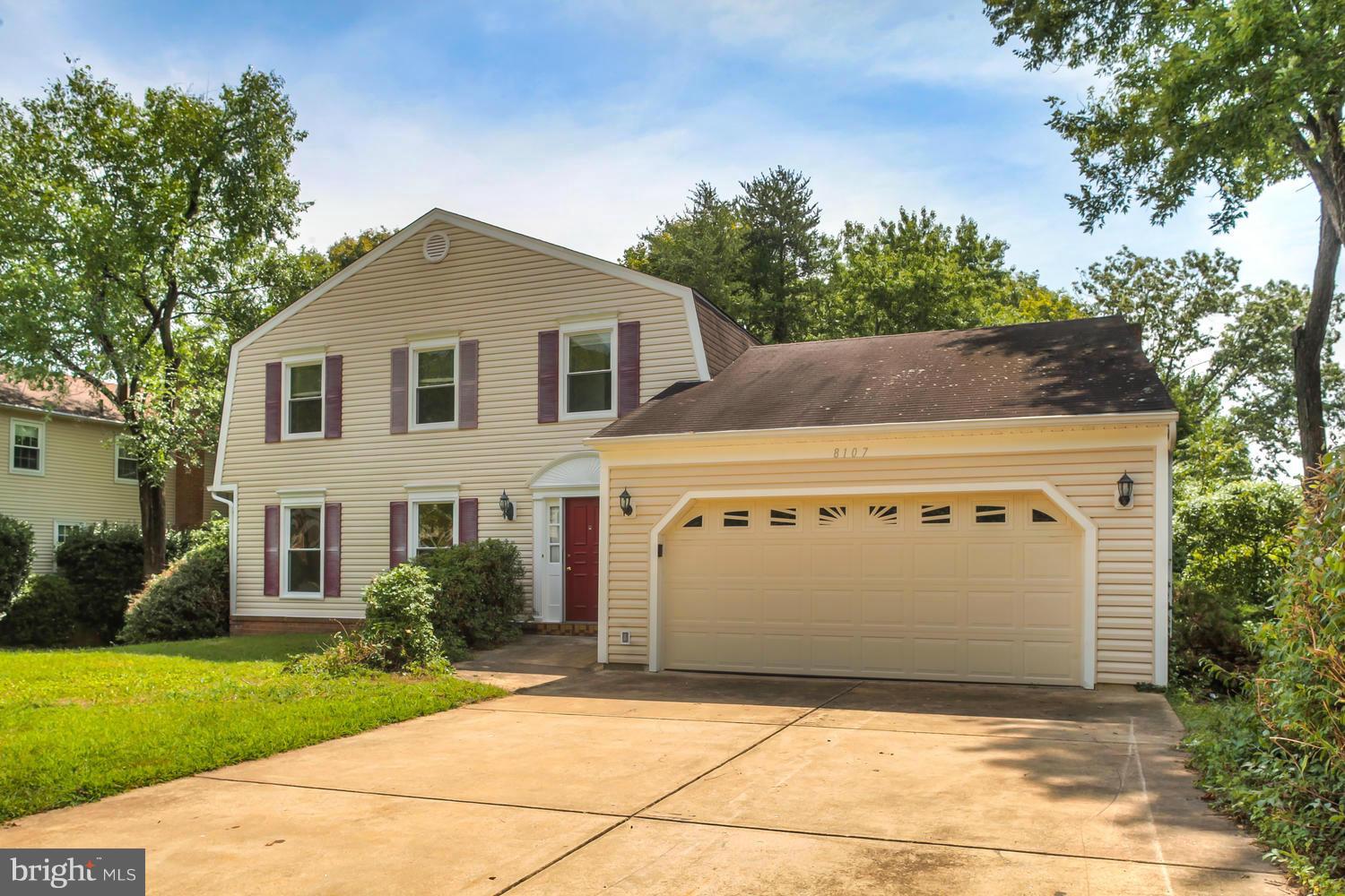 8107 Viola Street Springfield, VA 22152 - Photo 2 of 30 Exterior (Front)