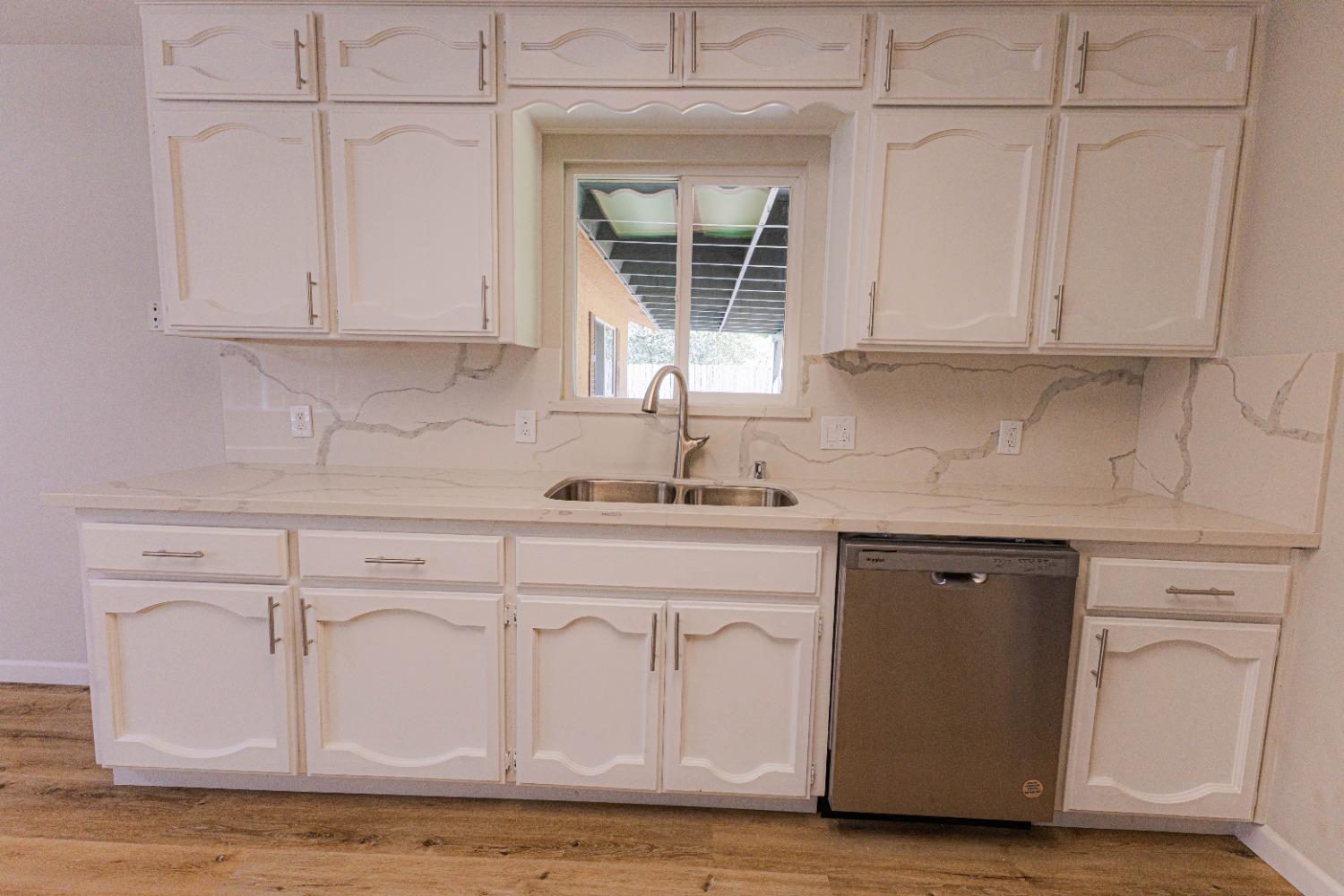 48795 Rock Point Road Oakhurst, CA 93644 - Photo 7 of 24 Gallery Image 7
